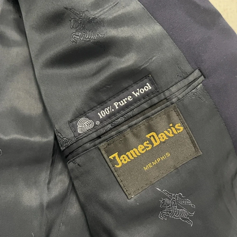 Burberrys Navy Blue 100% Wool Blazer Gold Crest Buttons 2 Button Jacket‎ 44R–46R
